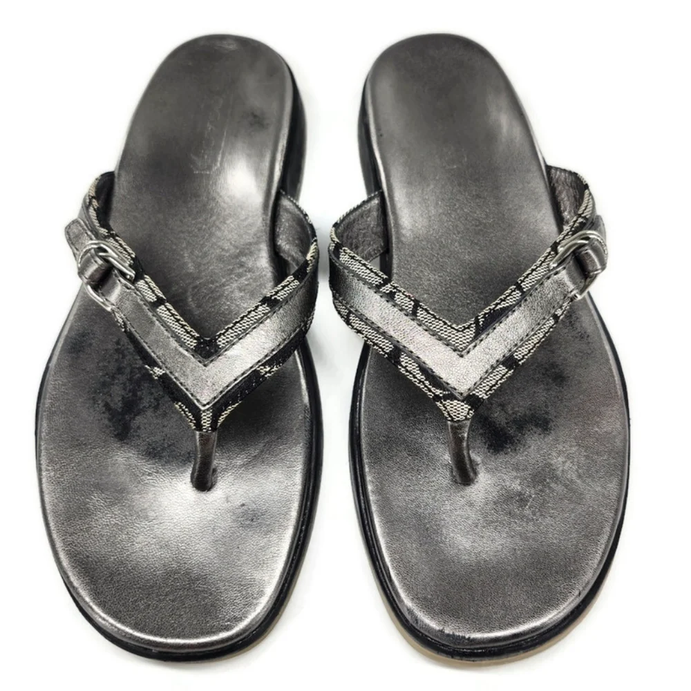 Coach Lindsey Black & White Jacquard Gunmetal Silver Leather Flip-Flop Sandals